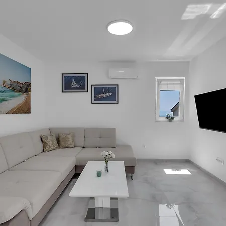 Luxurious And Bright With Sea And Mountain View Apartamento *